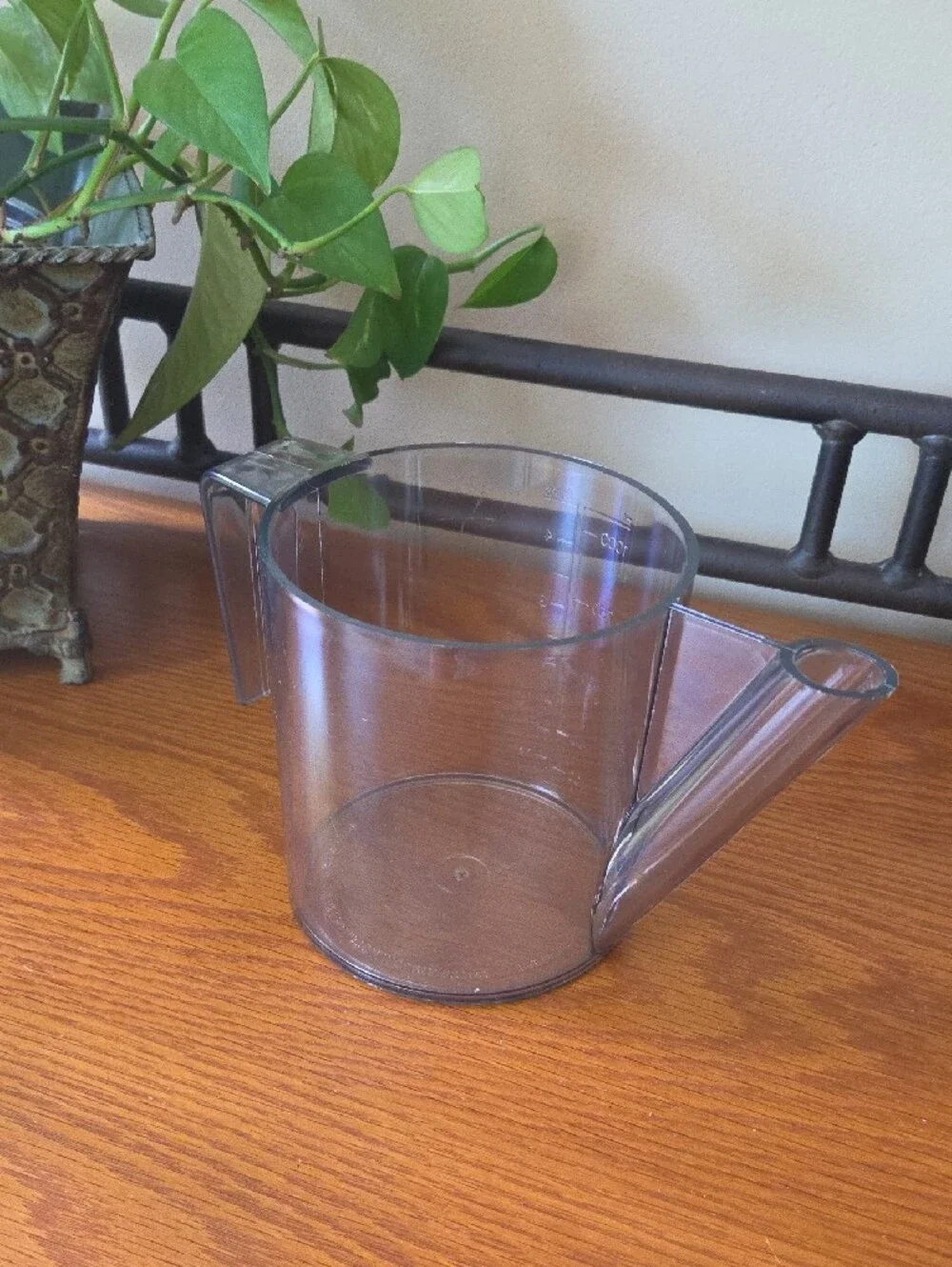 Vtg East Hampton Souper Skimmer Fat Seperator Measuring Pitcher - 4 1/2 Cups